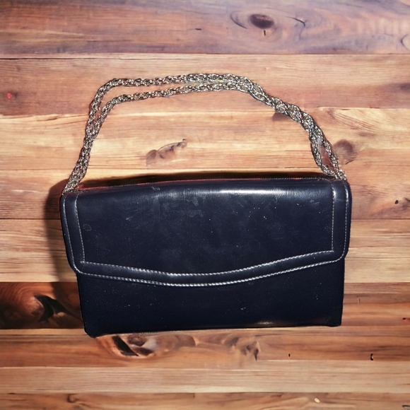 Handbags - Navy Handbag with Double Chain Carry Option